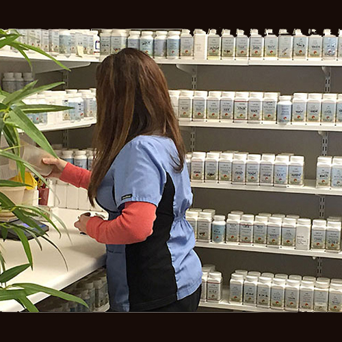 chinese-medicine-pharmacy-500×500 chinese-medicine-pharmacy-500×500