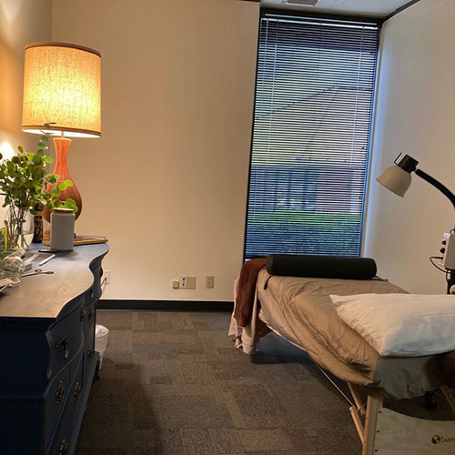 treatment-room-3-500×500-1 treatment-room-3-500×500-1